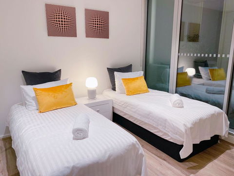 Xu's Residence@888 Collins St - Northern Rivers Accommodation 3