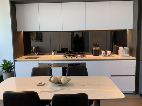 Xu's Residence@No.1 Collins Wharf - Northern Rivers Accommodation 2