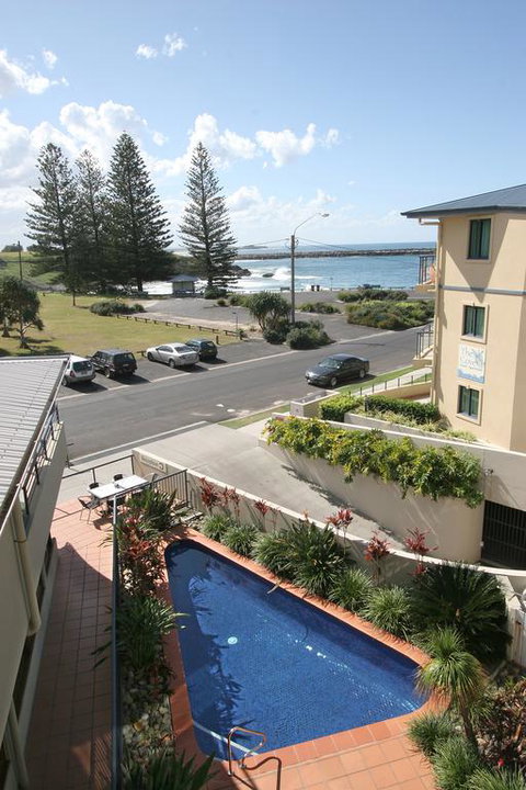 Yamba Beach Motel - Northern Rivers Accommodation 3
