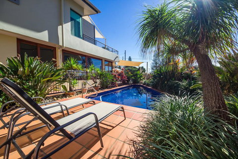 Yamba Beach Motel - Northern Rivers Accommodation 1