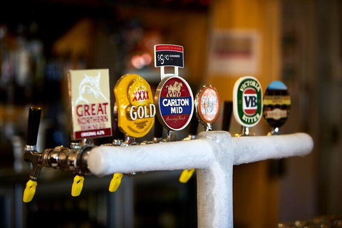 Yandina Hotel - Northern Rivers Accommodation 2