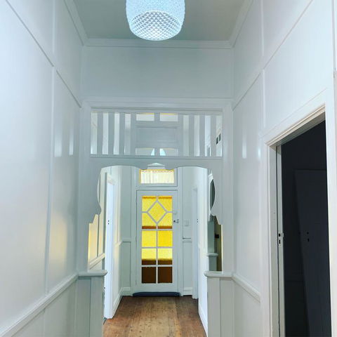 Yellow Door House Adelong - Northern Rivers Accommodation 3