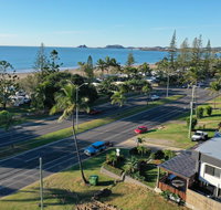 Yeppoon Beachhouse - Northern Rivers Accommodation