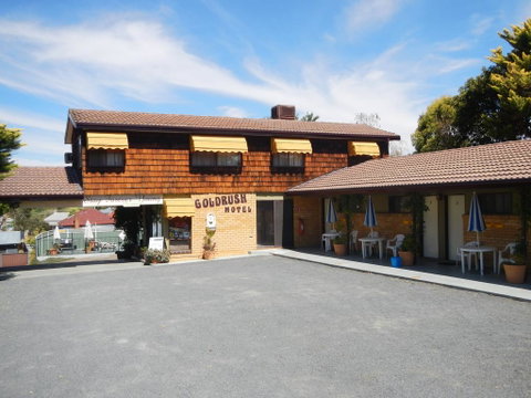 Young Goldrush Motel - Northern Rivers Accommodation 0