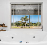 Your Luxury Escape - Byron Sunset Breeze - Northern Rivers Accommodation