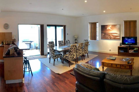 Zero Contact Private CBD-Social-Chillout-Oasis With Outdoors For You & Friends - Northern Rivers Accommodation 0
