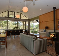 Elfin Hill Vineyard Accommodation - Northern Rivers Accommodation