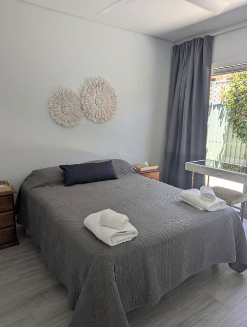 2 Bedroom Apartment With Garden Views In Sydney - Northern Rivers Accommodation 4