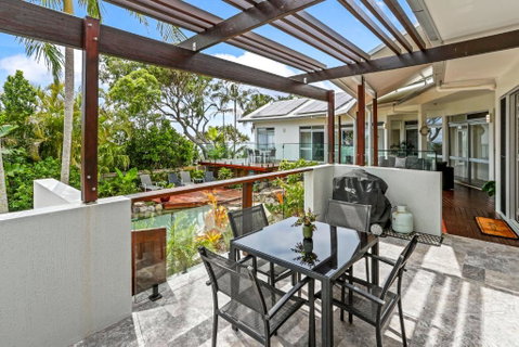 A Tropical Family Oasis In Sunshine Beach - Northern Rivers Accommodation 3