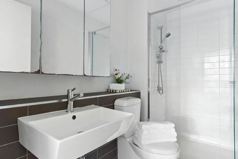 A Central Apt Right Next To Southern Cross - Northern Rivers Accommodation 4