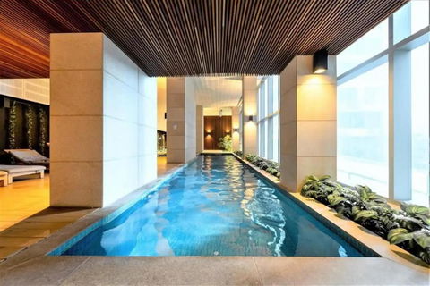 A Chic & Lovely 2BR Apt CBD With City Views - Northern Rivers Accommodation 2
