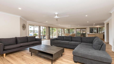 A Mariners Cove Yamba - Northern Rivers Accommodation 3