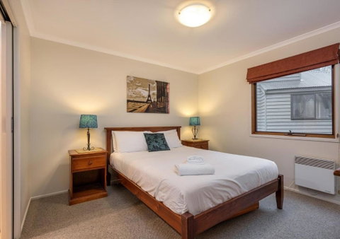 Absinthe - Northern Rivers Accommodation 2