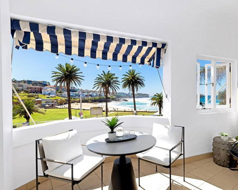 Absolute Seafront Bronte - Northern Rivers Accommodation 1