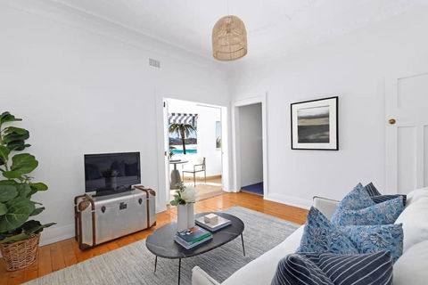 Absolute Seafront Bronte - Northern Rivers Accommodation 3