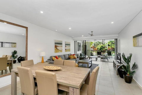 A Four Mile Beach Resort Lifestyle At Temple - Northern Rivers Accommodation 1