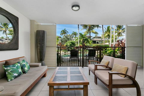 A Four Mile Beach Resort Lifestyle At Temple - Northern Rivers Accommodation 2