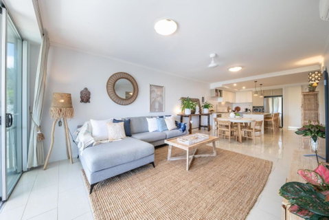 Airlie Sea View - Tropical Vibes Whitsundays - Northern Rivers Accommodation 1