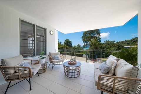 Airlie Sea View - Tropical Vibes Whitsundays - Northern Rivers Accommodation 4