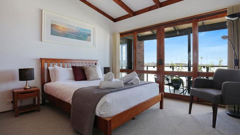 Aisling Saifir - Northern Rivers Accommodation 4