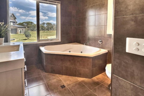 Alpine Edge - Northern Rivers Accommodation 4