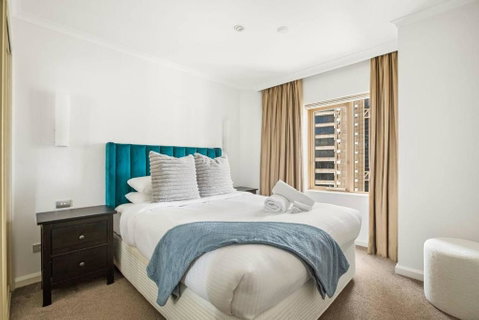 Amazing Sydney Apartment With Pool, Gym And Sauna - Northern Rivers Accommodation 4