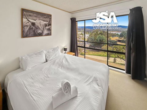 Alpine Mountain View Kirwan 10 - Northern Rivers Accommodation 3