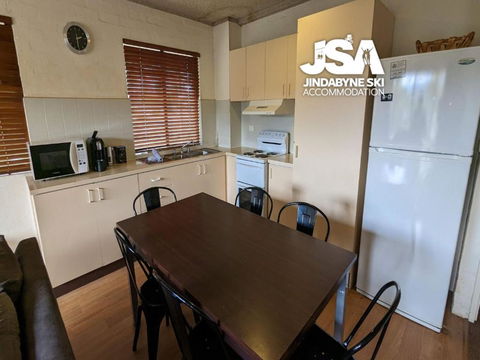 Alpine Mountain View Kirwan 48 - Northern Rivers Accommodation 3