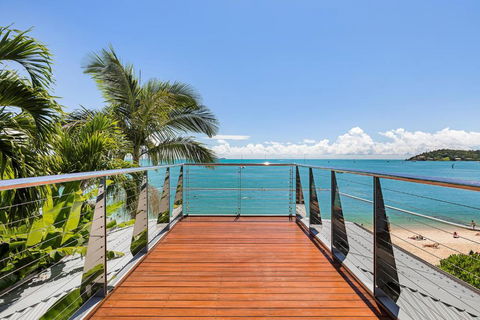 Anusara - Airlie Beach - Northern Rivers Accommodation 4