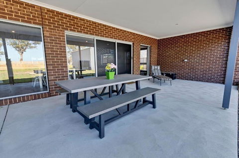 Aqua Views - Northern Rivers Accommodation 4