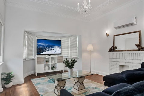 Ashgrove Home - Northern Rivers Accommodation 1