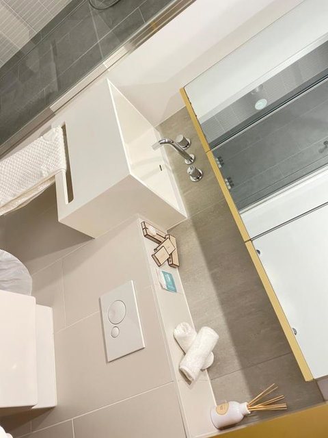 Avant - Northern Rivers Accommodation 1