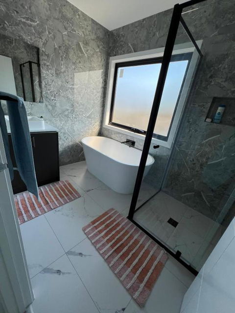 Avenue - Northern Rivers Accommodation 0