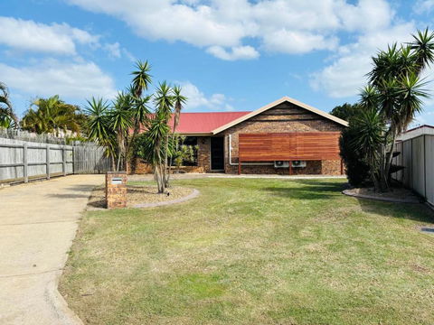 Avoca House - Northern Rivers Accommodation 1