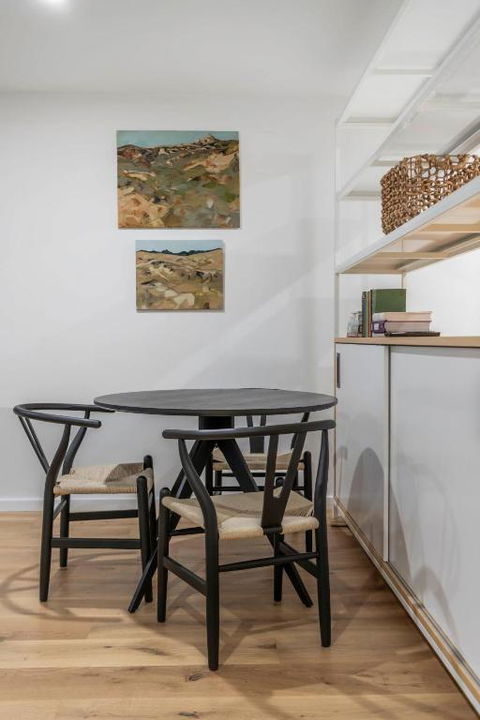 Architectural Delight On Lonsdale - Northern Rivers Accommodation 4