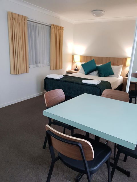Southport Motel & Apartments - Northern Rivers Accommodation 5