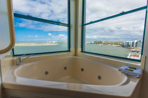 La Promenade - Northern Rivers Accommodation 36