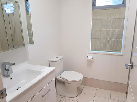 Bee-Haven Cottage - Northern Rivers Accommodation 9