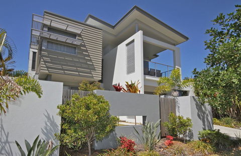 48 Boardrider Crescent, Mt Coolum - Pet Friendly, WiFi, Linen Incl. 500 BOND - Northern Rivers Accommodation 0