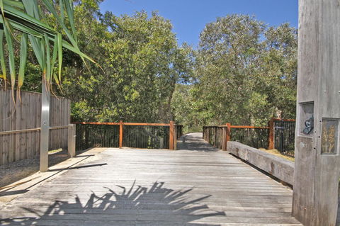 48 Boardrider Crescent, Mt Coolum - Pet Friendly, WiFi, Linen Incl. 500 BOND - Northern Rivers Accommodation 11