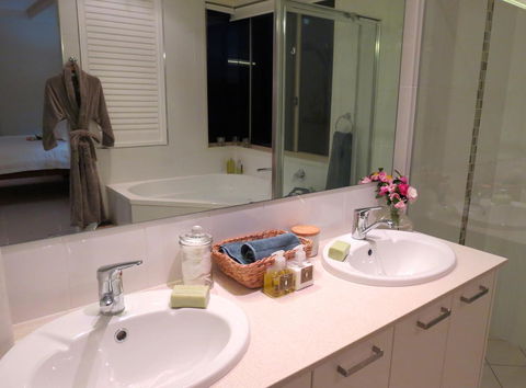 Maleny Springs Farm - Northern Rivers Accommodation 3