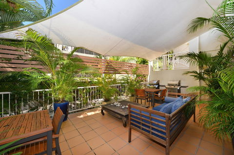 Port Douglas Apartments - Adults Only Oasis - Northern Rivers Accommodation 4