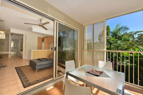 Port Douglas Apartments - Adults Only Oasis - Northern Rivers Accommodation 5