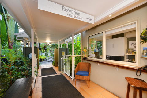 Port Douglas Apartments - Adults Only Oasis - Northern Rivers Accommodation 16