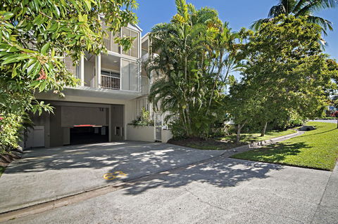 Port Douglas Apartments - Adults Only Oasis - Northern Rivers Accommodation 43