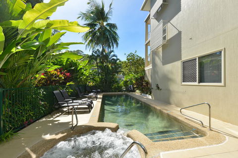 Port Douglas Apartments - Adults Only Oasis - Northern Rivers Accommodation 22