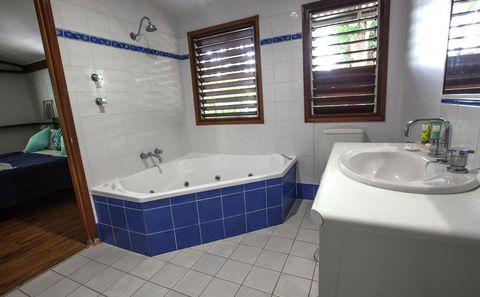 Cassawong Cottages - Northern Rivers Accommodation 12