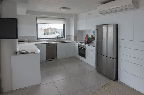 Centrepoint Apartments Caloundra - Northern Rivers Accommodation 11