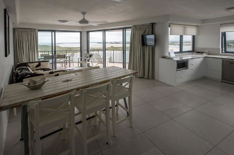 Centrepoint Apartments Caloundra - Northern Rivers Accommodation 21