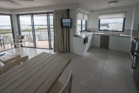 Centrepoint Apartments Caloundra - Northern Rivers Accommodation 20